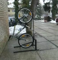 велопарковка вертикальная германия