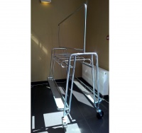 стеллаж для хранения горных лыж и сноубордов